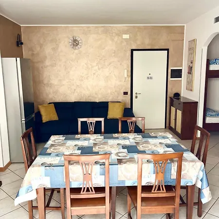 7 Posti Nel Cuore Dell'area Pedonale Con Parcheggio