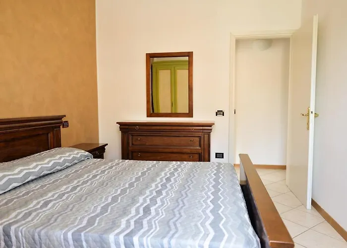 7 Posti Nel Cuore Dell'area Pedonale Con Parcheggio * بيبيوني