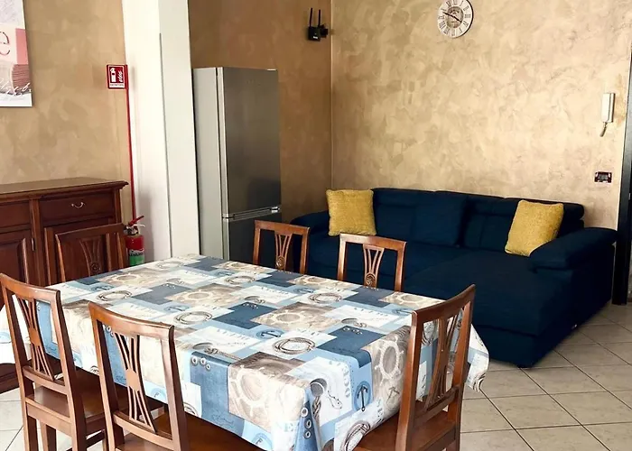 Appartamento 7 Posti Nel Cuore Dell'area Pedonale Con Parcheggio *