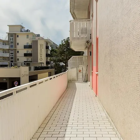 7 Posti Nel Cuore Dell'area Pedonale Con Parcheggio Apartment *