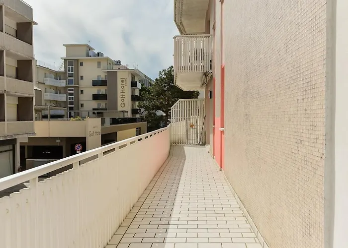 7 Posti Nel Cuore Dell'area Pedonale Con Parcheggio Apartment *
